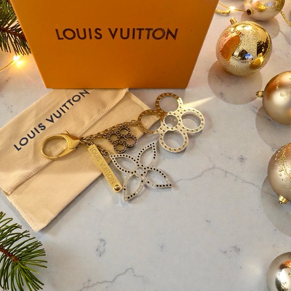 Louis Vuitton Bijoux Sac Tapage Tricolor Bag Charm (Full Inclusion & COA) - Picture 3 of 8